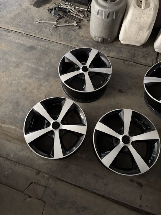 Продам R16 диски