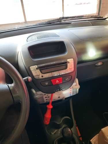 Navigatie android Toyota Aygo Peugeot 107 Citroen C1 Waze YouTube GPS