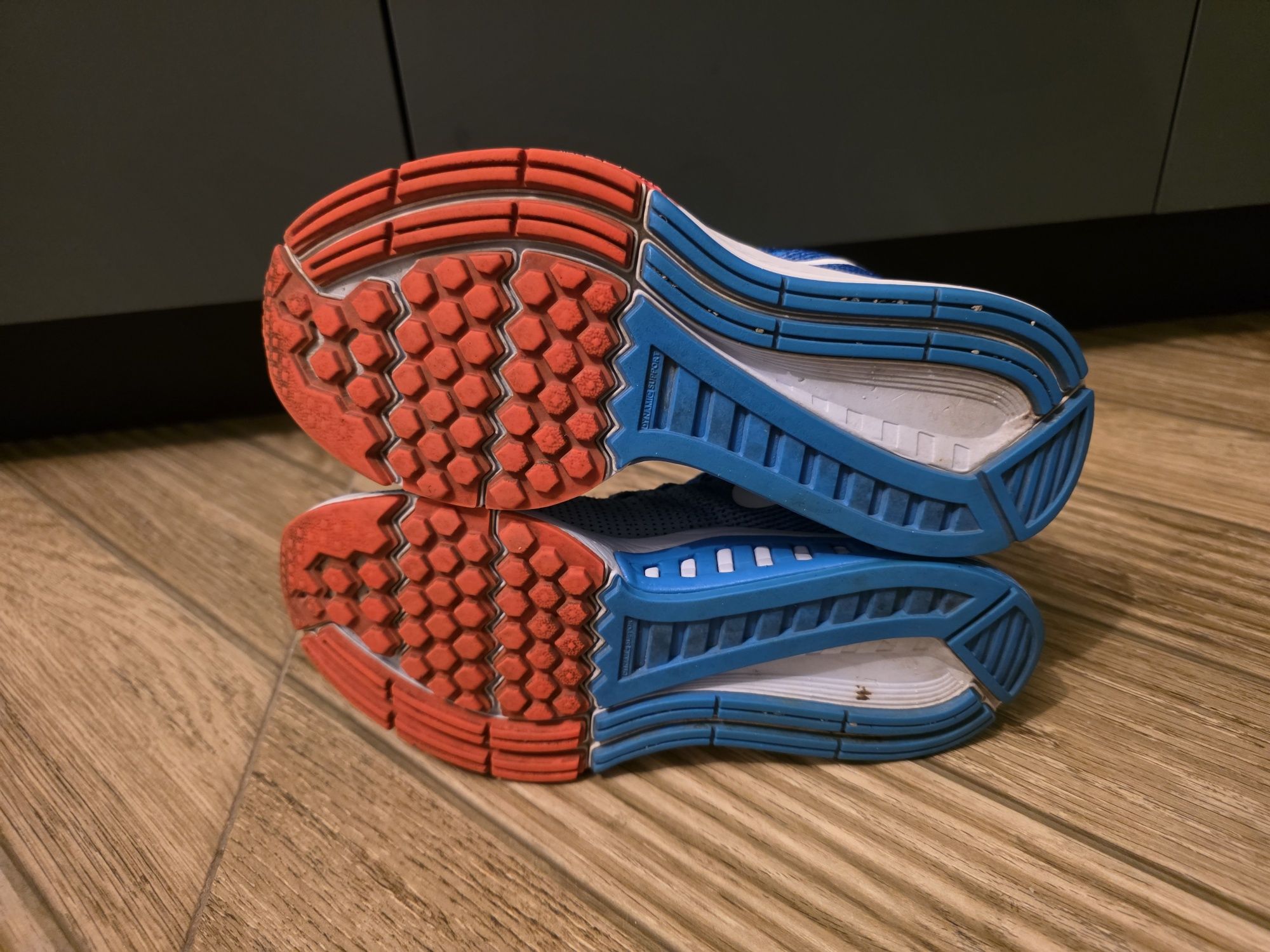 Дамски маратонки NIKE