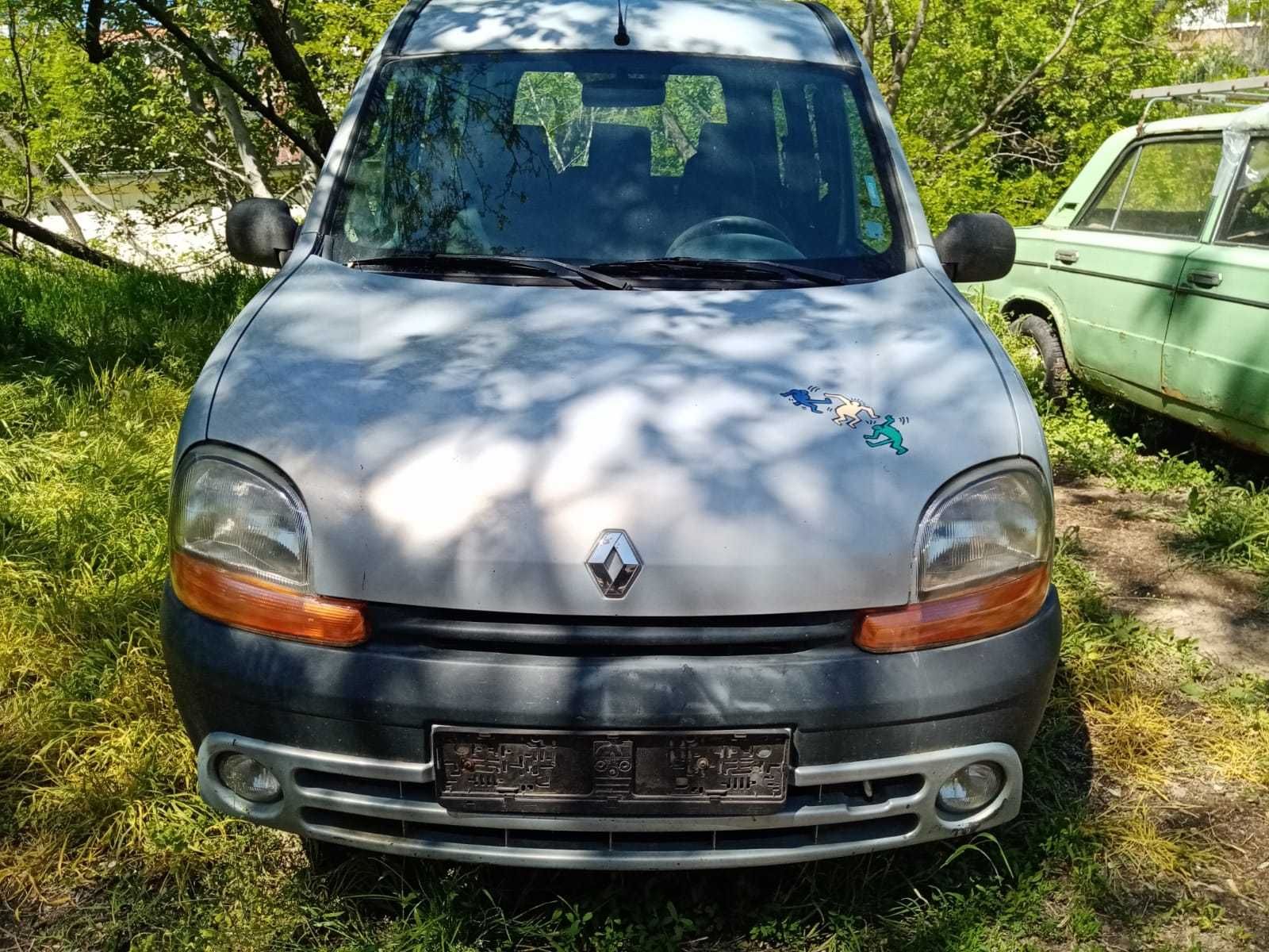 Рено Канго 2000 г на части Счупен мотор!