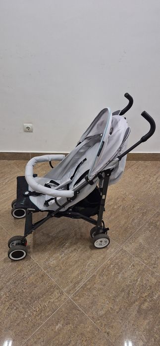 Бебешката количка тип чадър