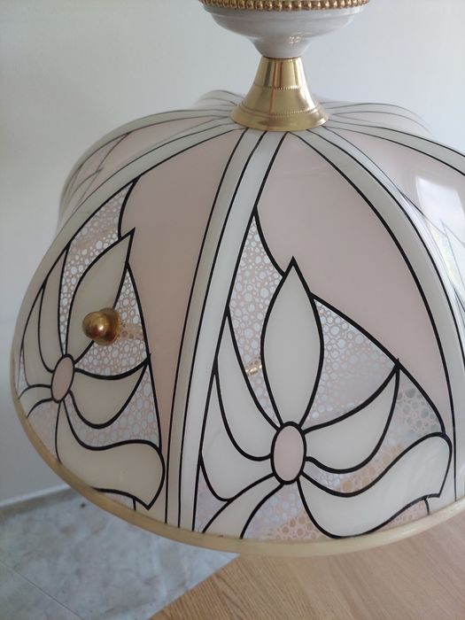 Осветително тяло за таван.