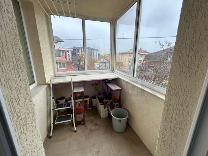 Дава се под наем Тристаен апартамент в Варна, Левски - 86 кв.м за 650 € - Снимка #10