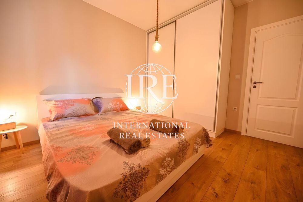 Продава се Двустаен апартамент в Варна, Колхозен пазар - 56 кв.м за 2875 €/кв.м - Снимка #5