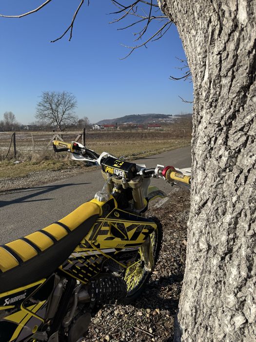 Cross Suzuki rm 125 2 t