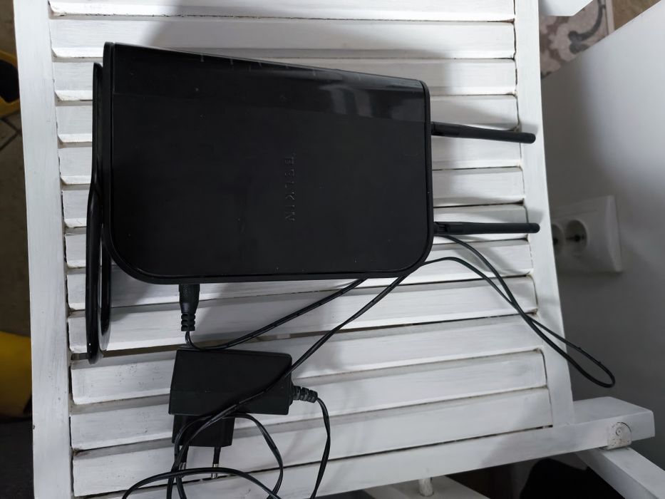 Router Belkin F5D8236-4V1-Port Wireless N Router