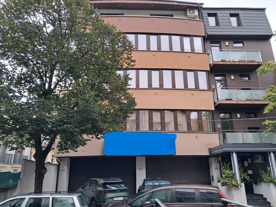 Ofer spre inchiriere cladire de birouri  P+4E zona Cotroceni
