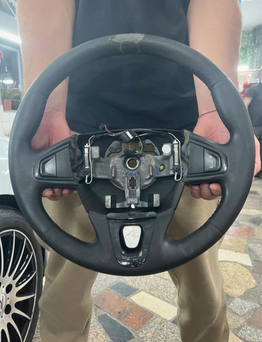 volan renualt megane