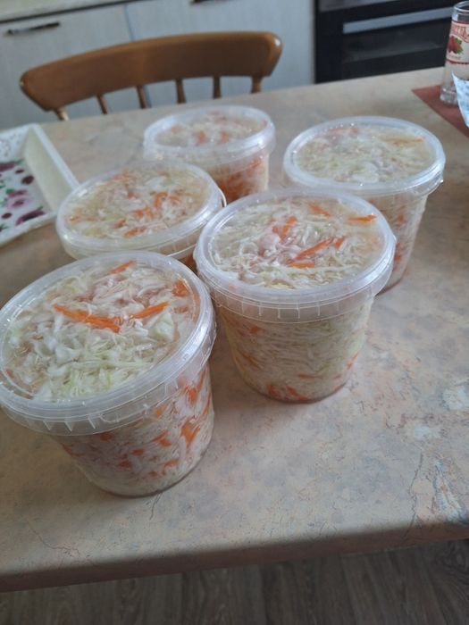 Продам домашнию маринованную капусту.