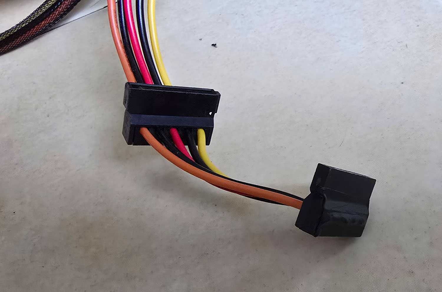 Захранване FSP Hyper 700W