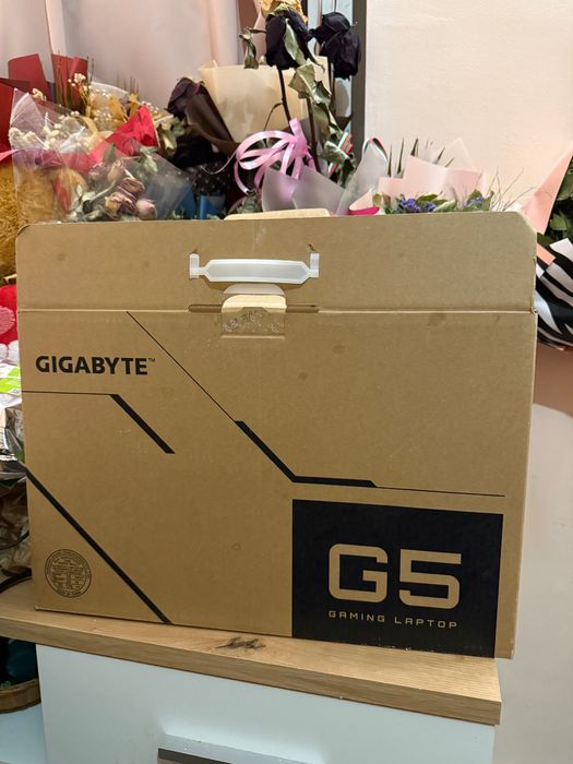 Геймърски лаптоп gaming laptop GIGABYTE G5