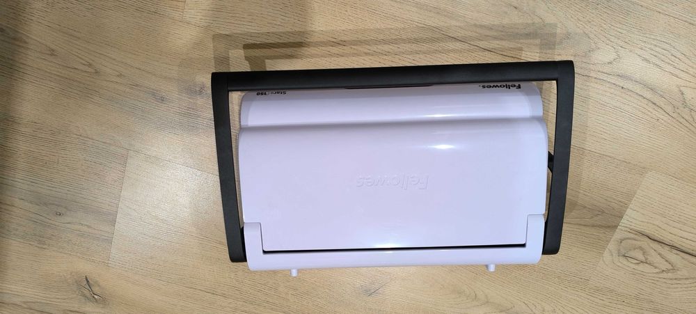 Fellowes Машина за подвързване със спирала