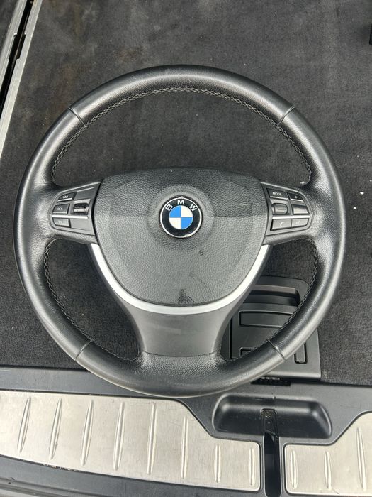 Volan BMW seria 5 f10,f11 sau alte modele
