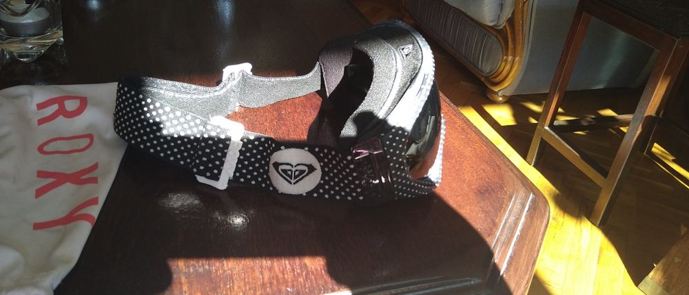 Дамски сноуборд панталон Burton и маска Roxy