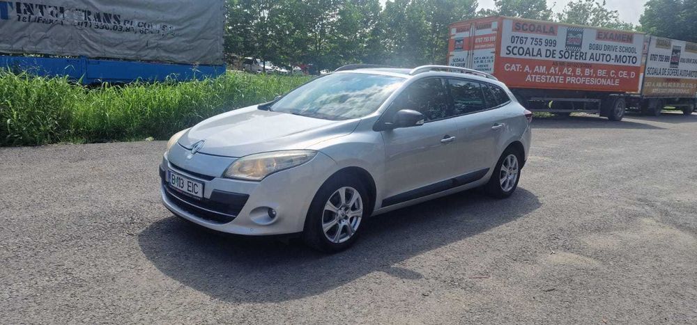 RENAULT Megane BOSE motor 1,5 DCI NAVI Panoramic NAVI