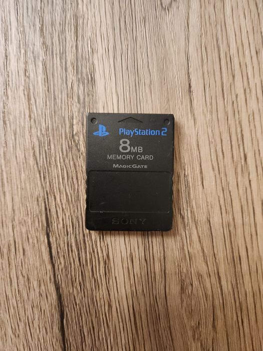 Card de memorie modat cu FMCB pentru PlayStation 2 (PS2)