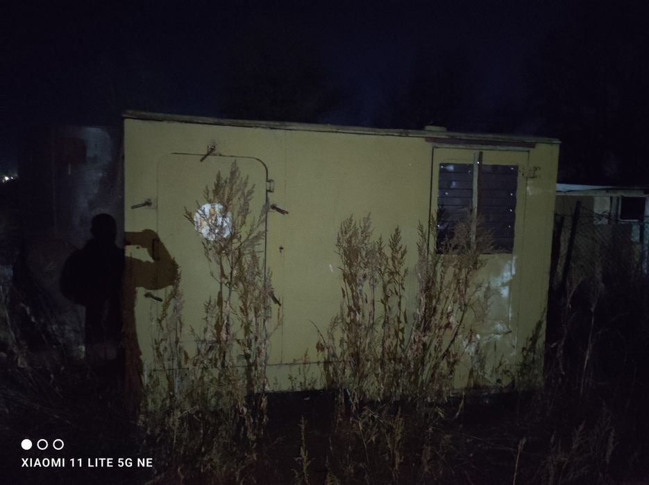 Продам бочьку с будкой