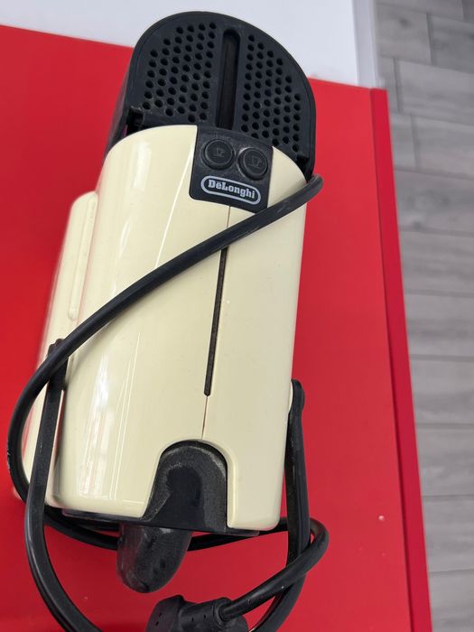 NESPRESSO Кофеварка кофемашина эспрессо