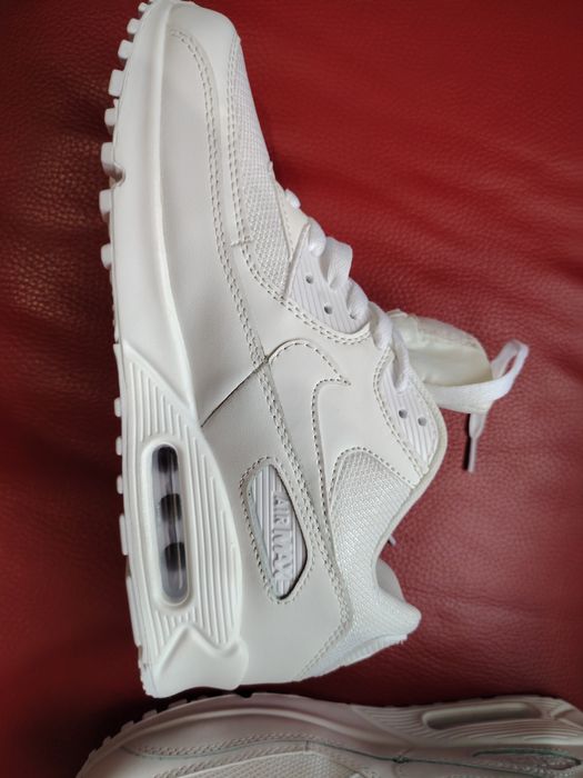 Nike Air Max original Nou 42, Piele naturala și material