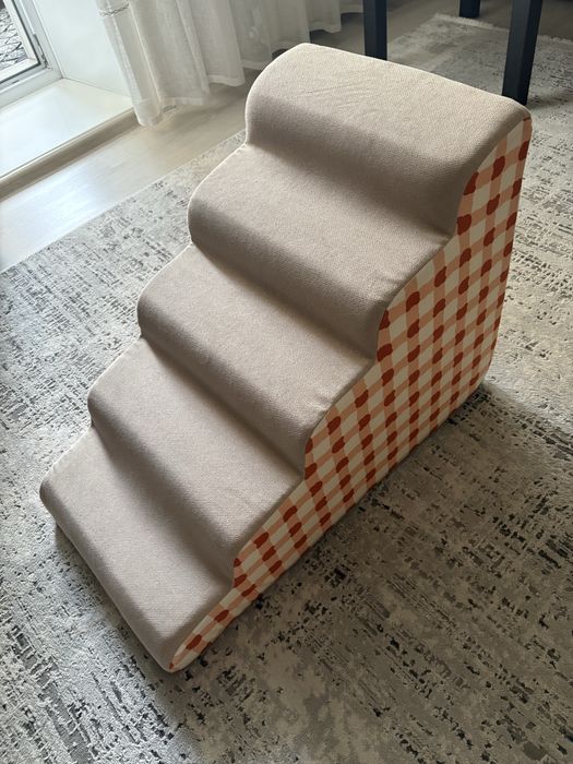 Продам лесенку доя собак продам лесенку для собак