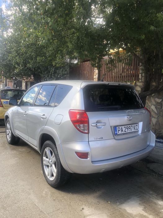 Toyota rav4  2.2 dCat 177k.c