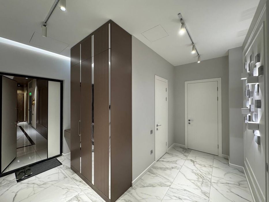 Мирабад Авеню сдам прелестную квартиру  2 комнт новастройка