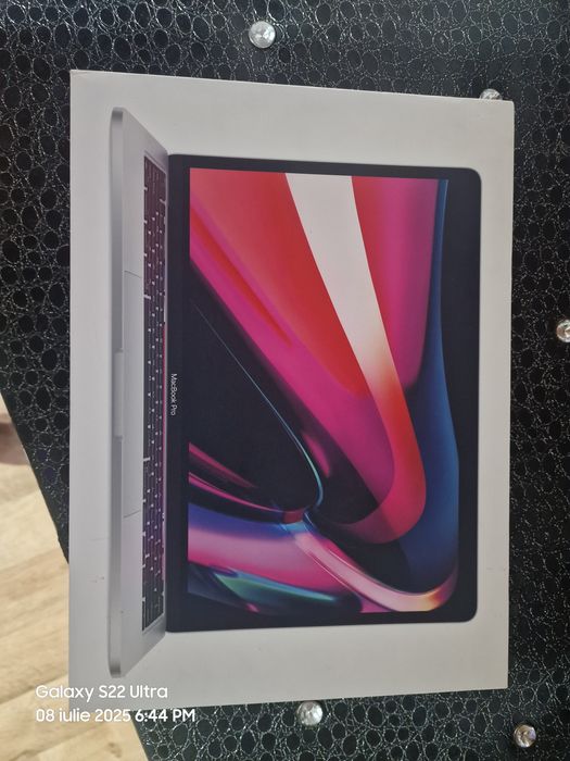Mecpro iphone laptop