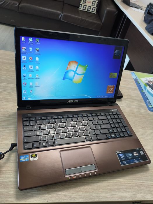 Asus k53 choco core i3 , c видео картой + чехол