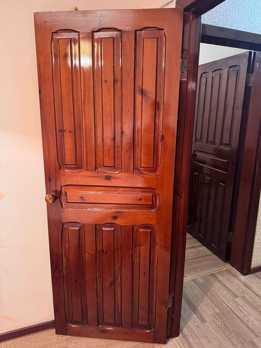 Продам межкомнатные двери