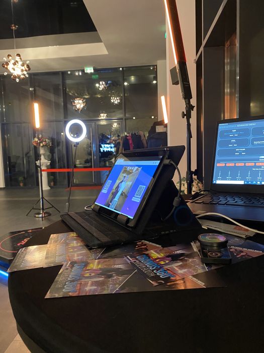 Cronos 360 Selfie Video Booth Baia Mare Maramures