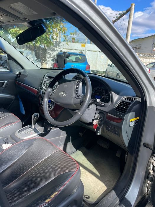 Hyundai Santa Fe facelift 2.2 CRDI , acte valabile asigurare ieftina