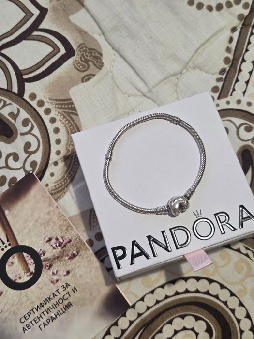 Гривна Пандора с кутия и сертификат