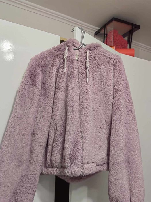 Ново виолетово пухкаво яке