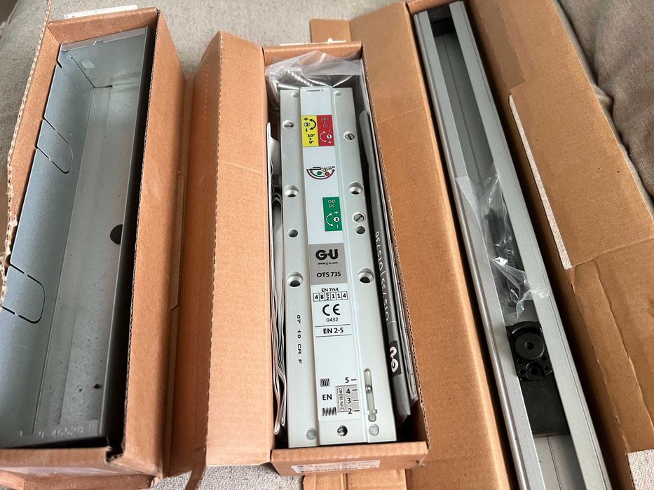 Sistem Complet Amortizor Ușă cu Glisieră 2 Seturi OTS 73X Dorma Noi