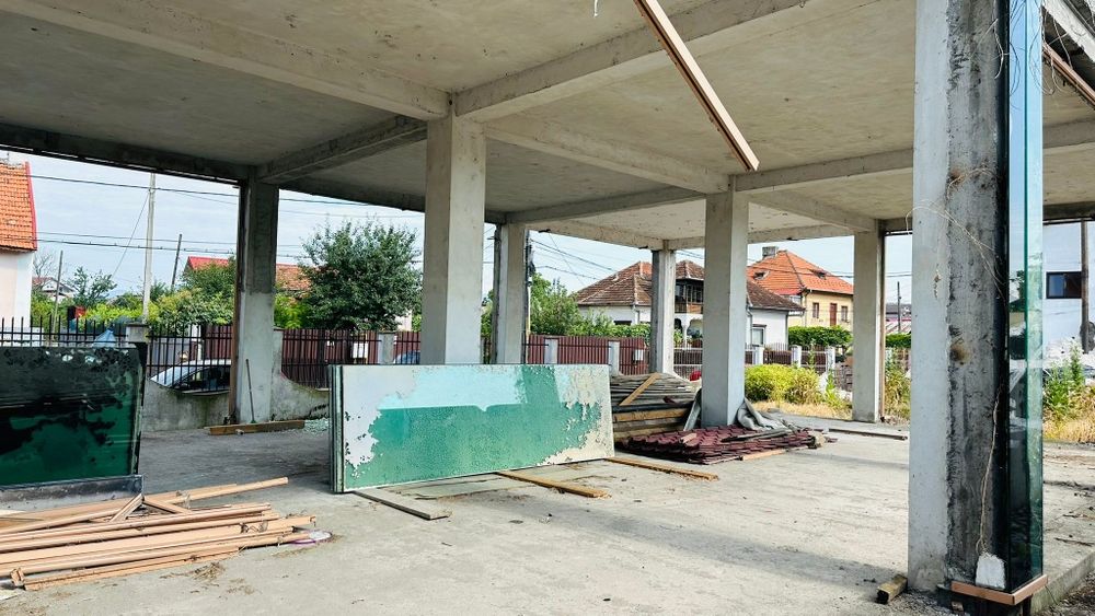 GEAM . STICLA.Vitrina.balcoane  Securizata grosime 1cm  și 60 mm