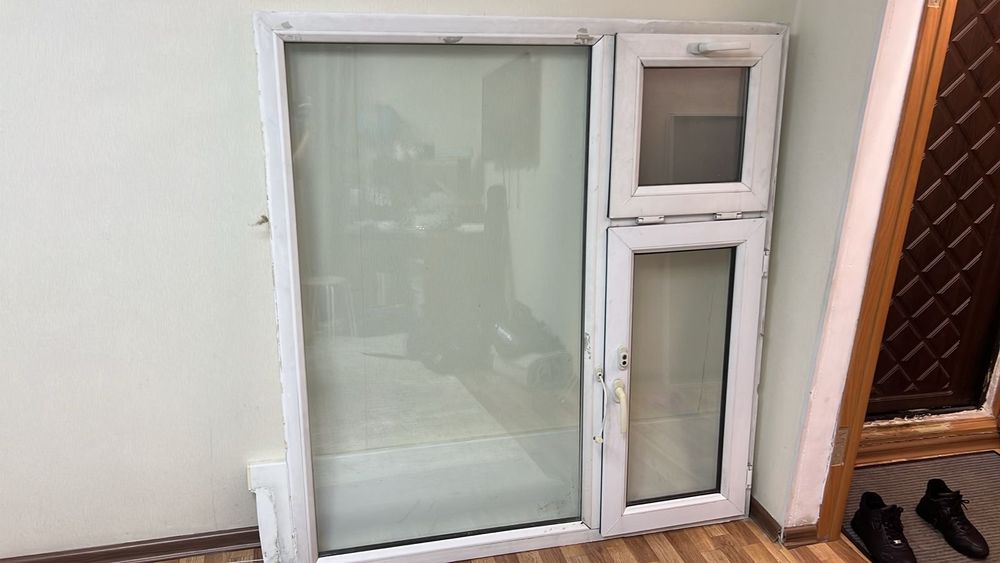 Окно ( металлопластиковое)