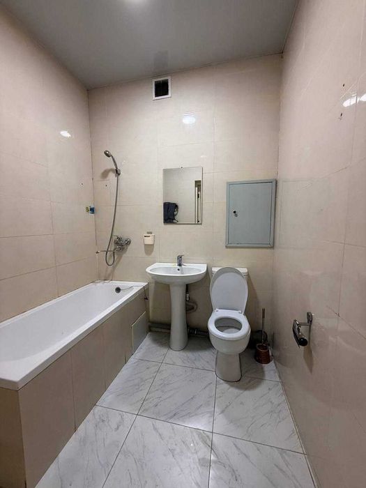 Янгихаёт тумани
Сергели-10 худуд
Метро 4 (500м)