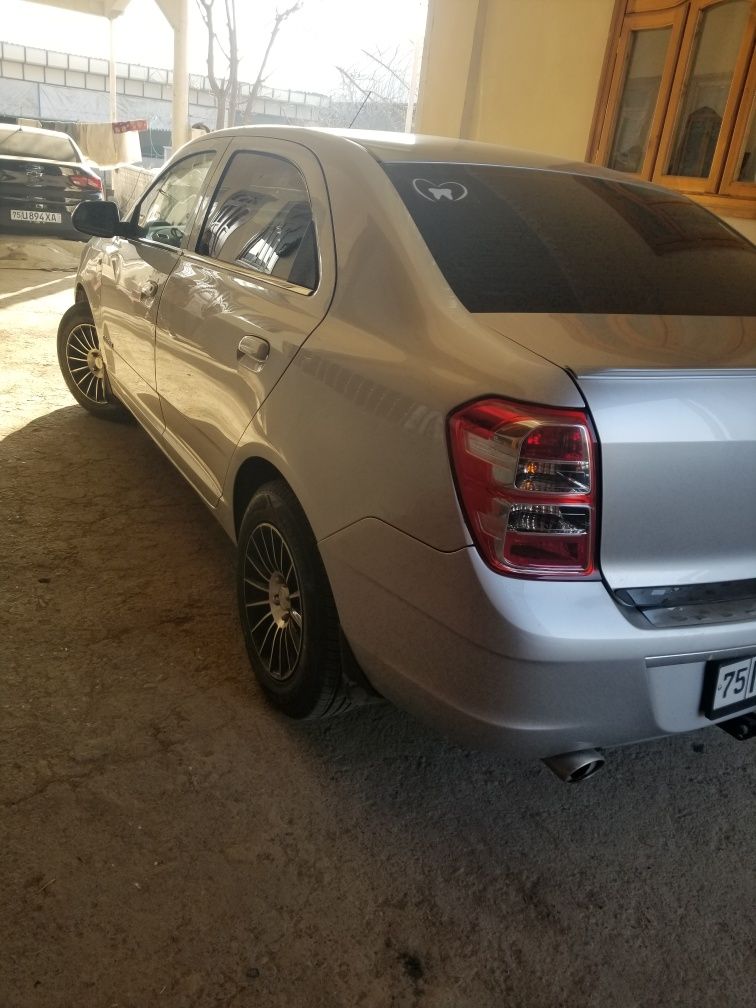 Cobalt 2014  holati alo