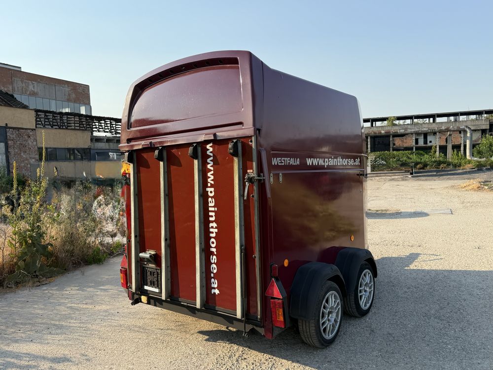 Ремарке за коне WESTFALIA