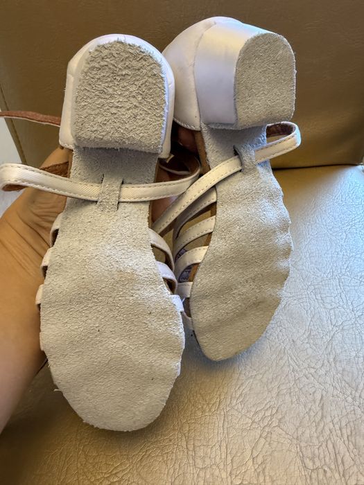 Детски обувки за спортни/ бални танци номер 28.5