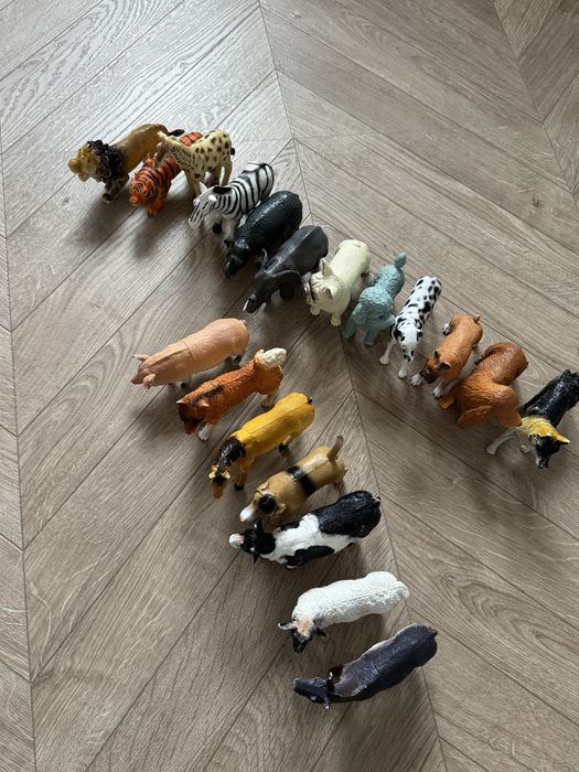 Игрушки почти новые