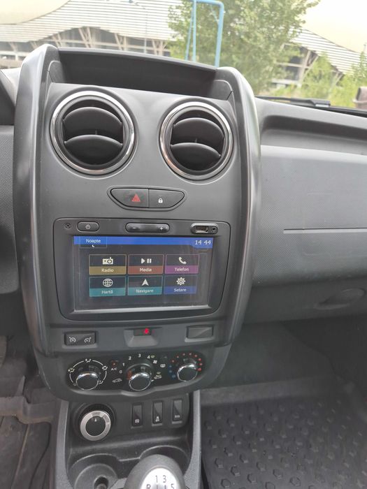 Dacia Duster 1.2 TCE, 4x4, prim proprietar, Laureate.