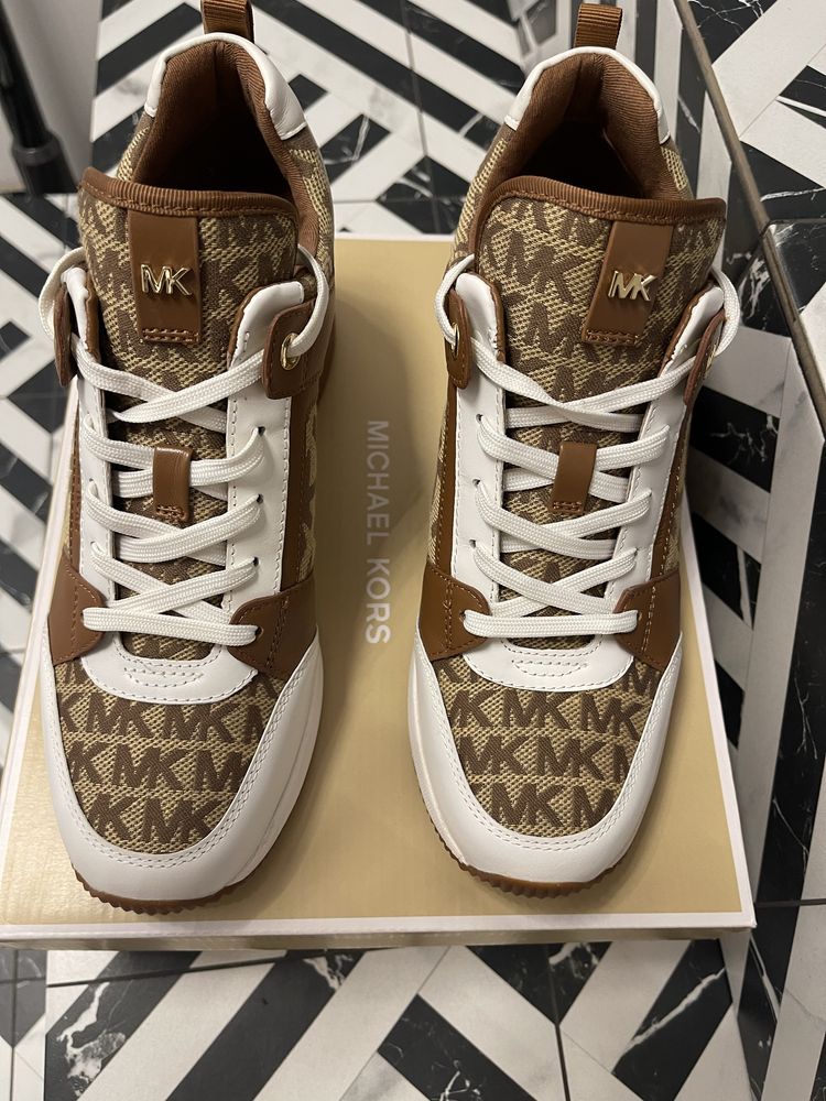 Сникърси Michael Kors