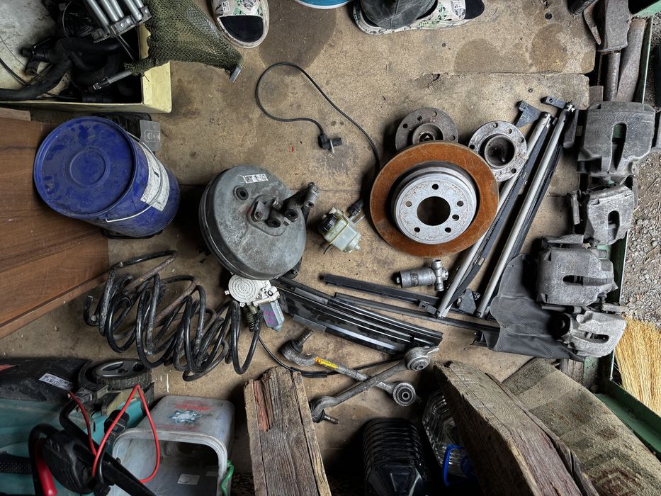 Запчасти е39 продам,не дорого.