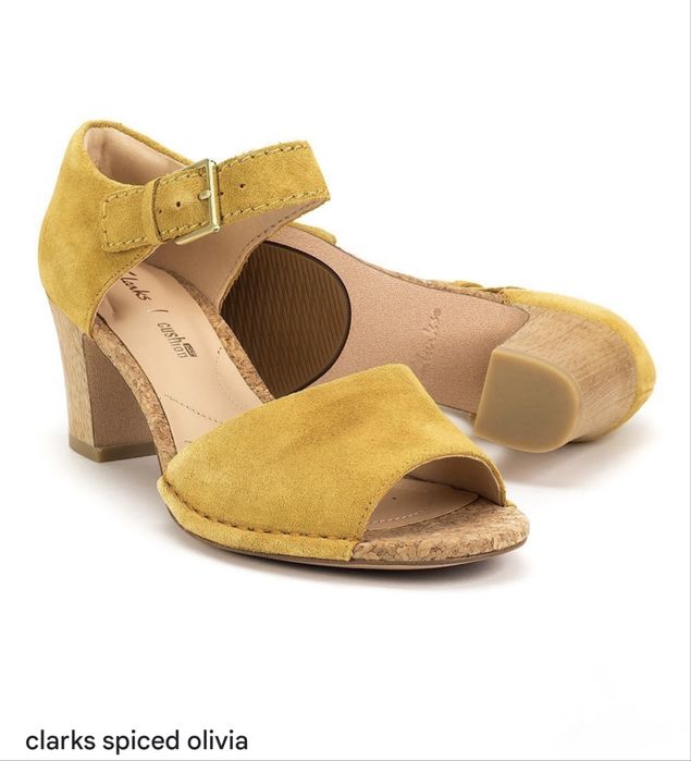 Жълти сандали с ток Clark’s, номер 35,5