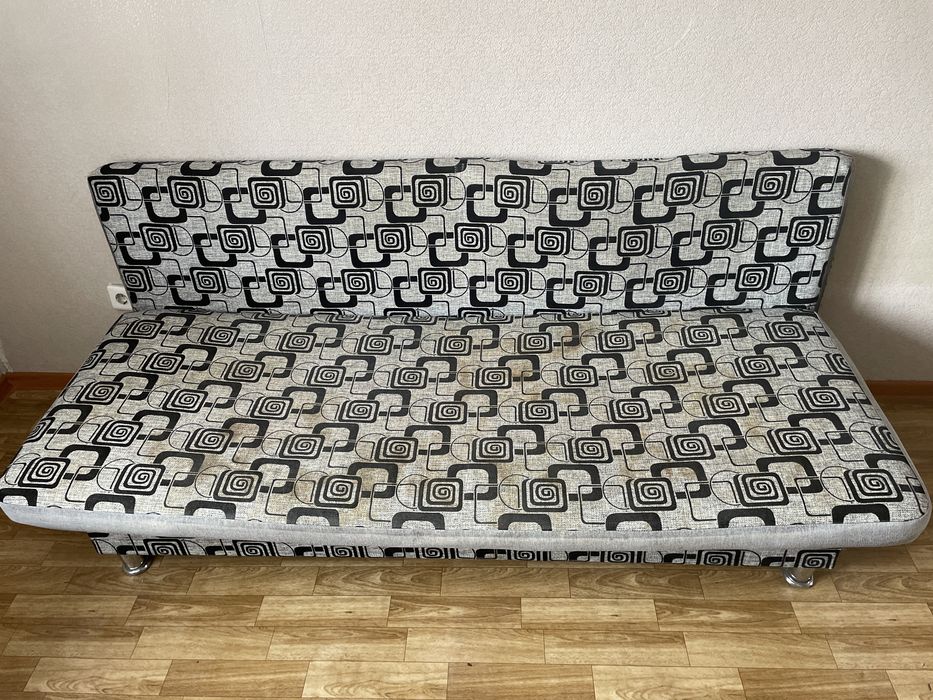 Отдам диван самовывоз