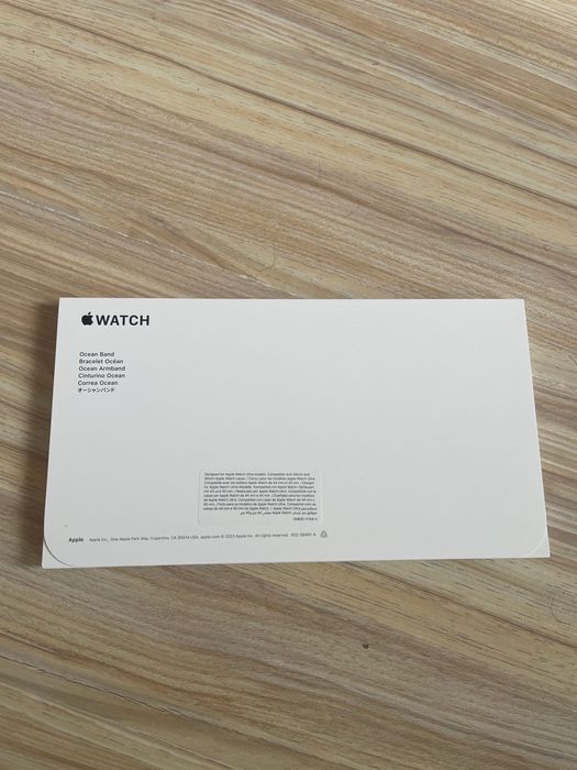 Продавам/заменям оригинална неразпечатана каишка от Apple Watch Ultra