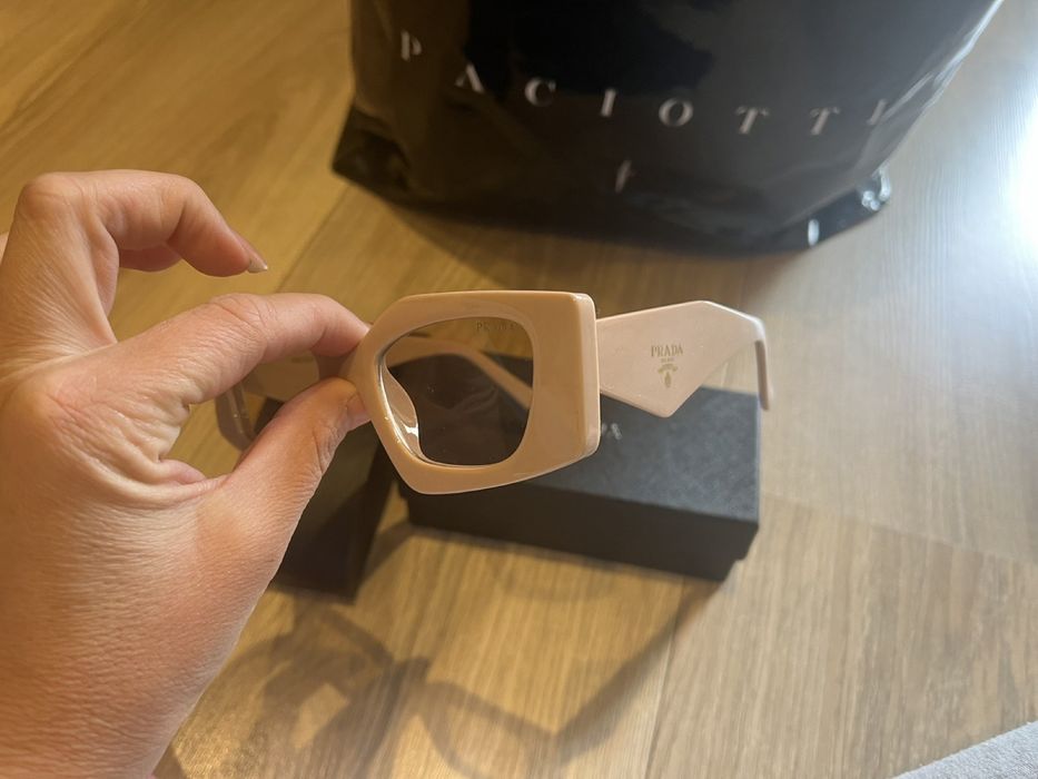 Слънчеви очила - pra*a