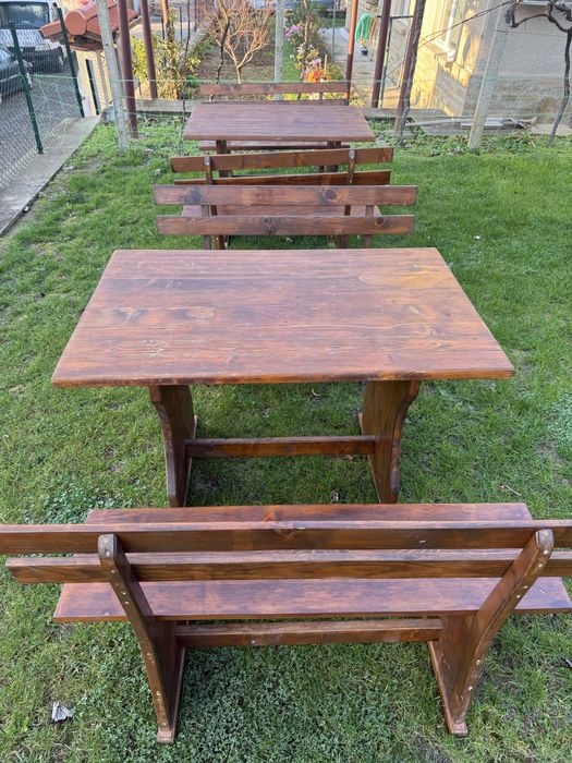 Баварски чамови маси с пейки