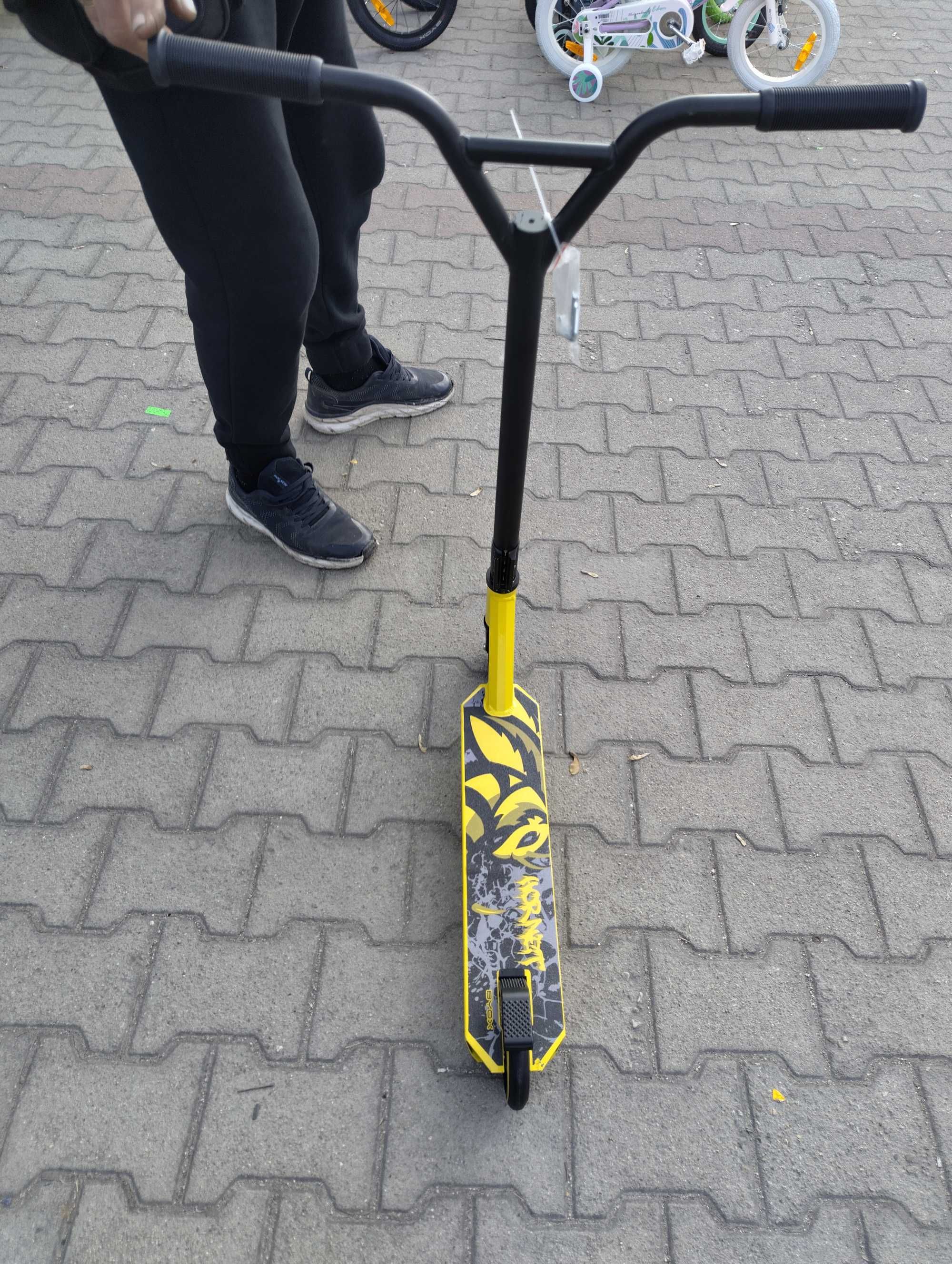 BYOX Детска тротинетка stunt HORNET